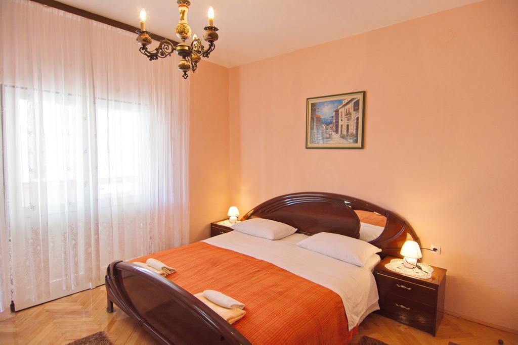 Apartment And Rooms Toka Задар Екстериор снимка